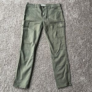 Madewell fatigue cargo, utility skinny jeans, olive green, some many fun details